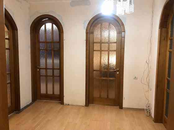 продажа 4-к квартиры донецк, киевский район (микрорайон привокзальный, улица артёма 210 б) Донецк