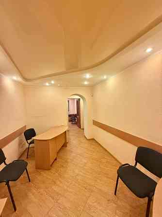 Аренда фасадного помещения в центре Донецка, Ворошиловский район Донецк