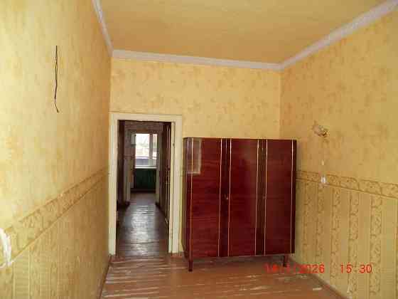 Продам квартиру Макеевка 2-х комнатную улица Орджоникидзе Центр Макеевка