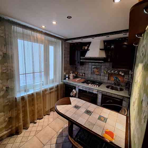 Аренда 4-х комнатной квартиры в центре. Собственник. Донецк