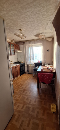 Продажа четырехкомнатной квартиры в Калининском районе Донецк