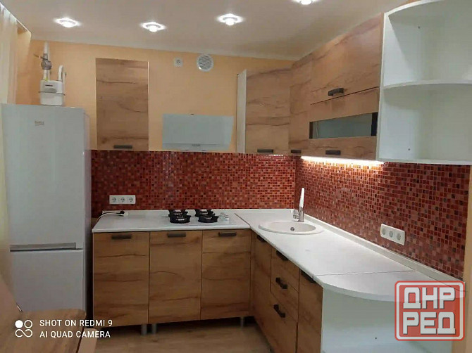 Сдам 2-х комнатную с Ремонтом в Торезе. Всё необходимое есть. Торез - изображение 2