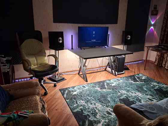 Современный стол стильная столешница лдсп светлая Донецк