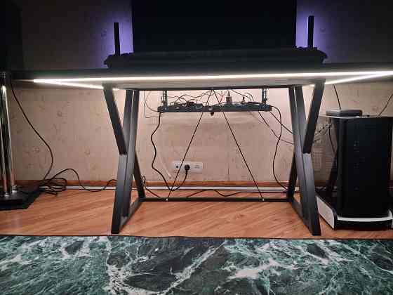 Современный стол стильная столешница лдсп светлая Донецк