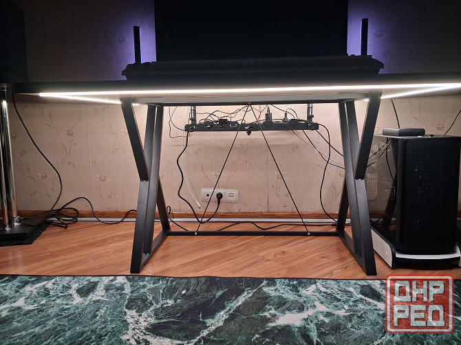 Современный стол стильная столешница лдсп светлая Донецк - изображение 3