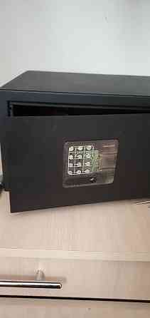 Аварийное вскрытие ,замена ,ремонт ,установка замков . Квартиры ,гаражи , машины . Донецк