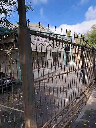 Отдельно стоящие здание р-н "Маяка", 683 кв.м. Донецк