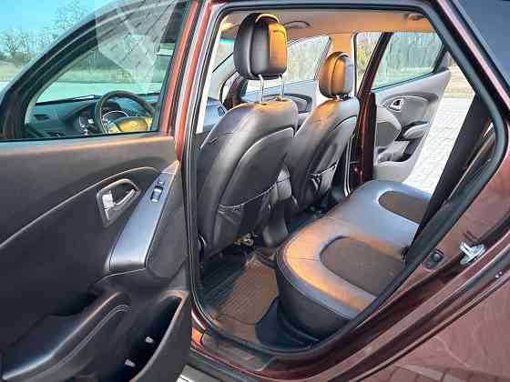 Шикарный Hyundai ix35 Донецк