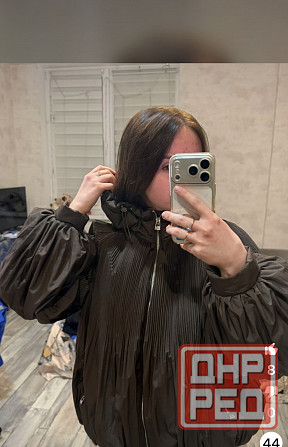 Продам куртку демисезон двухсторонняя одевалась б/у Макеевка - изображение 2