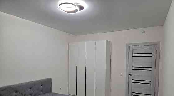 Сдаю двухкомнатную квартиру 50.0 м² этаж 6 город Донецк, Ворошиловскому району Донецк