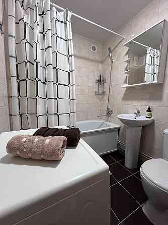 Сдаётся двухкомнатная квартира возле мединститута, Калининский р-н, торг от собственника! Донецк