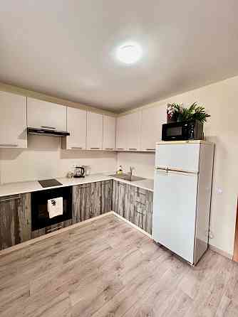 Сдаётся двухкомнатная квартира возле мединститута, Калининский р-н, торг от собственника! Донецк