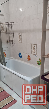 Сдаётся однокомнатная квартира в районе Калининского рынка, по бул. Шахтостроителей Донецк - изображение 2