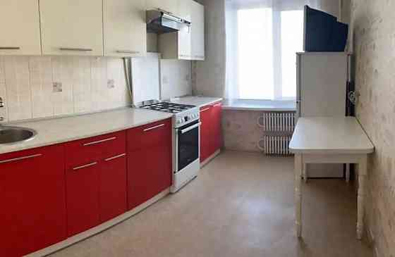 Двухкомнатная квартира расположена в Киевском районе, районе Текстильщик Донецк