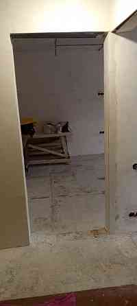 Продам 3 комнатную в Пролетарском районе на Зверькова Донецк