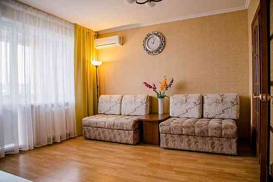 Сдаётся трёхкомнатная квартира в Калининском районе, ул. Марии Ульяновой Донецк