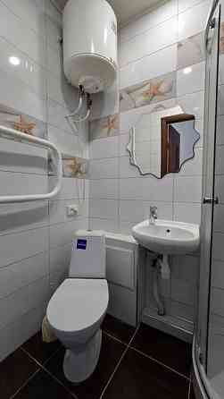 Предлагается уютная и светлая квартира в Куйбышевском районе, в районе Топаз. Донецк