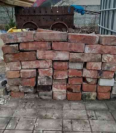 Кирпич бу Донецк