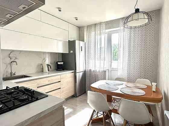 Сдаётся двухкомнатная квартира с новым ремонтом по ул. Щорса Донецк