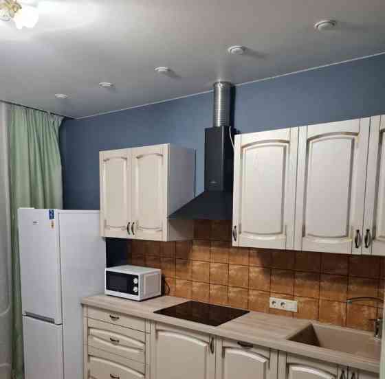 Сдаю однокомнатную квартиру 42.0 м² этаж 2/9 Киевский район, район Донецк Сити, Улица Артема Донецк