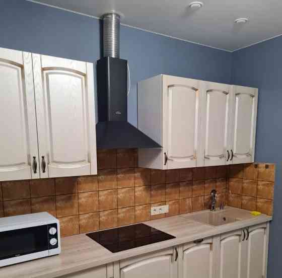 Сдаю однокомнатную квартиру 42.0 м² этаж 2/9 Киевский район, район Донецк Сити, Улица Артема Донецк
