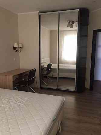 Двухкомнатная квартира находится в Калининском районе, проспект Ильича, Мясокомбинат. Донецк