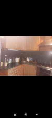 продам 4 к.кв. киевский р. артема пер. андреева 5900 мил р торг. Донецк