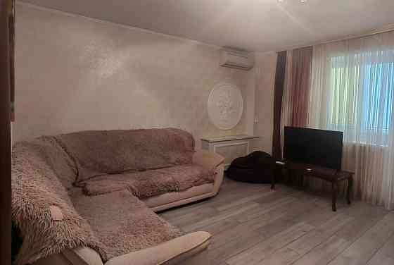 Сдаю двушку квартиру в Будёновский районе Донецк