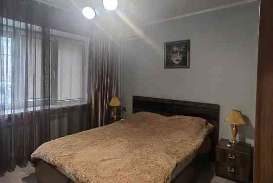 Сдаю двушку квартиру в Будёновский районе Донецк