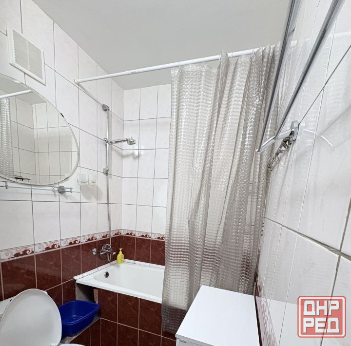 Сдаю двухкомнатную квартиру 42.0 м² этаж 4/10 город Донецк Ленинский район, Мирный микрорайон, 115-а Донецк - изображение 7