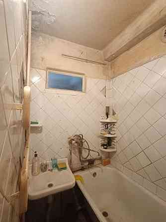 продам 2-комнатную квартиру в центре Текстильщика Донецк