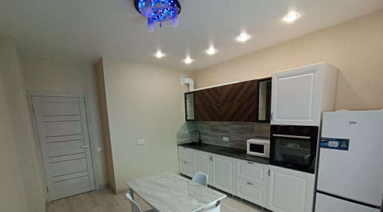 Сдаю двухкомнатную квартиру 57.0 м² этаж 6 город Донецк, Киевский район, проспект Панфилова Донецк