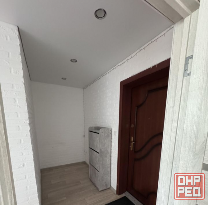 Сдается светлая однушка на длительный срок в Ленинском районе, Ориентир - Оцкб Донецк - изображение 2