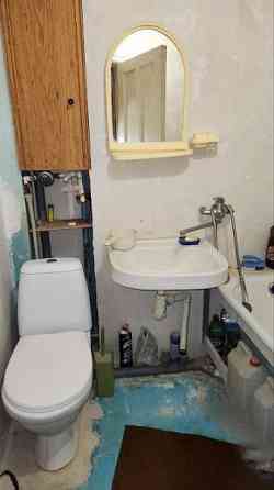 2 ком. кв. Автомагазин Донецк