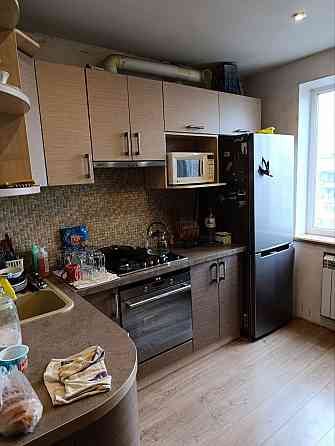 Продам 3 х ком. квартиру 9/9, 64 м2. Куприна 59. Ленинский район. Донецк