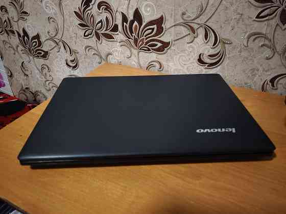 Lenovo G710 с большим экраном 17.3 дюйма Донецк