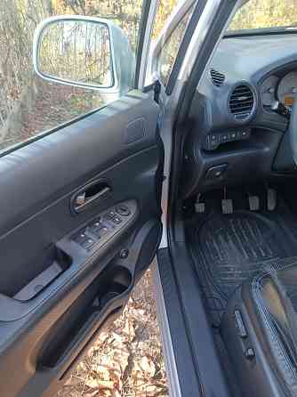 Kia Carens UN 2008 Донецк