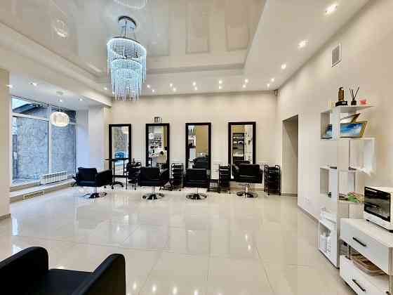 Аренда студии красоты с оборудованием, новый ремонт Донецк