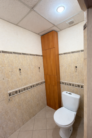 Офис 85 кв.м. с новой мебелью в центре! Донецк