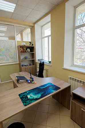 Офис 85 кв.м. с новой мебелью в центре! Донецк