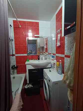 продам современную 2-комнатную квартиру в центре Текстильщика Донецк