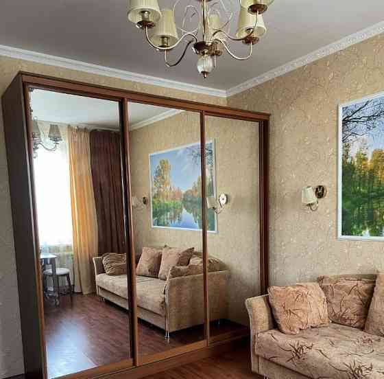 Сдаю двухкомнатную квартиру 54.0 м² этаж 2/9 Ворошиловский район, Школьный бульвар Донецк