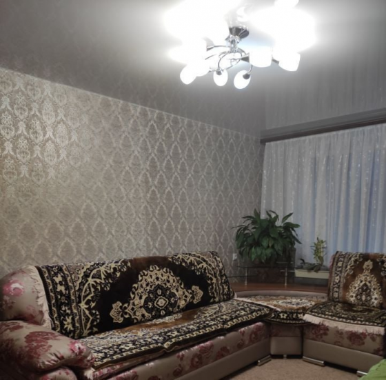 Двухкомнатная квартира близ Цирка Донецк