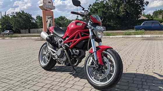 DUCATI MONSTER 1100 Макеевка
