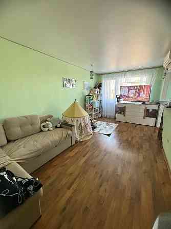 Продам 2к.кв. студию Калининский район Донецк