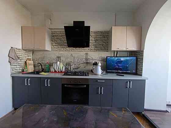 Сдаётся красивая квартира в Буденновском районе Донецка Донецк