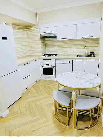 Сдаем в аренду 3-комн. кв. на Приморском Мариуполь