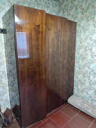 Отдам даром стенку, шифоньер Донецк