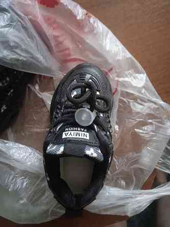 Продам кросовки Донецк