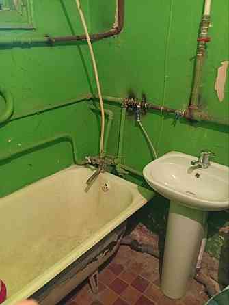 Продам 2х ком.кв-ру на пр.Дзержинского 2/4 эт Донецк